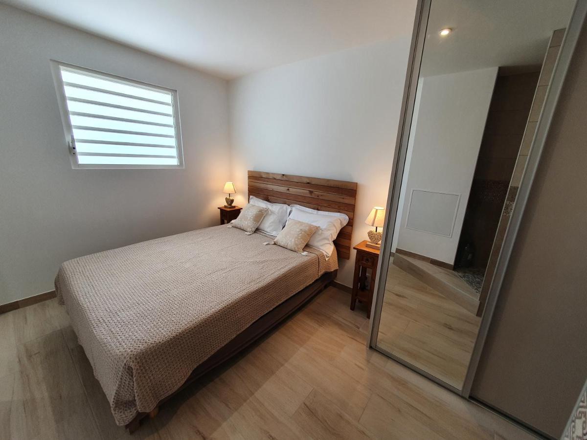 Pinel Superbe Appartement En Residence Vue Mer Cul de Sac Kültér fotó